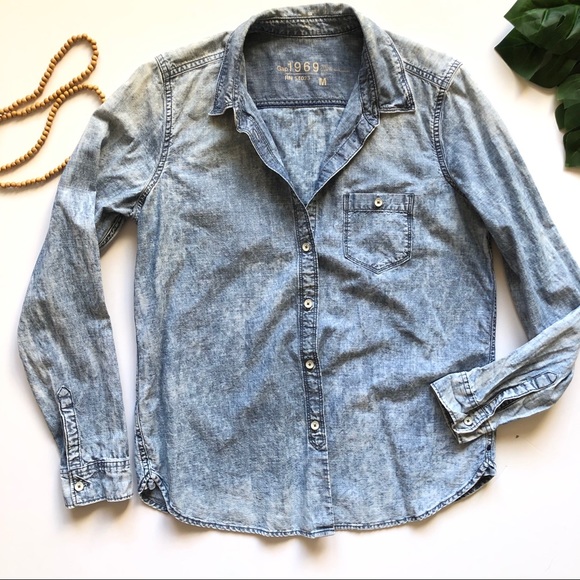 GAP Tops - GAP Button Down Acid wash Denim Long Sleeve M